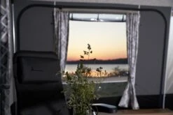 Isabella Ambassador 250 Zinox -Kampeeruitrusting Ambassador Dawn Binnenkant