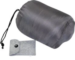 Human Comfort Rabbit Fleece Pillow Jacou 5 Human Comfort Rabbit Fleece Pillow Jacou -Kampeeruitrusting Human Comfort Rabbit Fleece Pillow Jacou verpakking