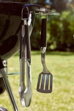 Weber Master-Touch Gbs E-5750 Black 12 Weber Master-Touch Gbs E-5750 Black -Kampeeruitrusting MASTER TOUCH GBS E 5750 BLK EU X