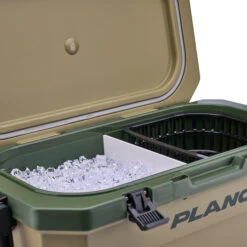 Plano Frost Cooler Green 30L -Kampeeruitrusting Plano Frost Cooler Green 30L vakken
