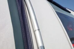 Karsten Tunneltent Opera 2400 - Blueline -Kampeeruitrusting blueline detail