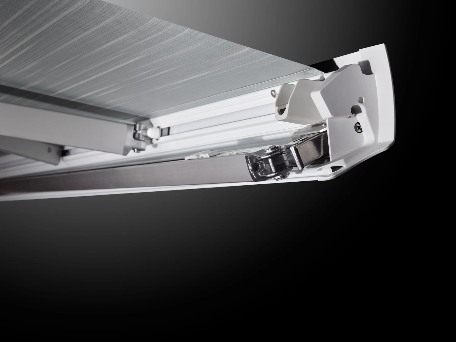 Thule 5200 Met Motor 12V Aluminium 7 Thule 5200 Met Motor 12V Aluminium - Afbeelding 7